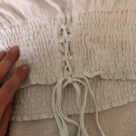 Hollister Blouse with Corset-Style Waist - Picture 3 of 7